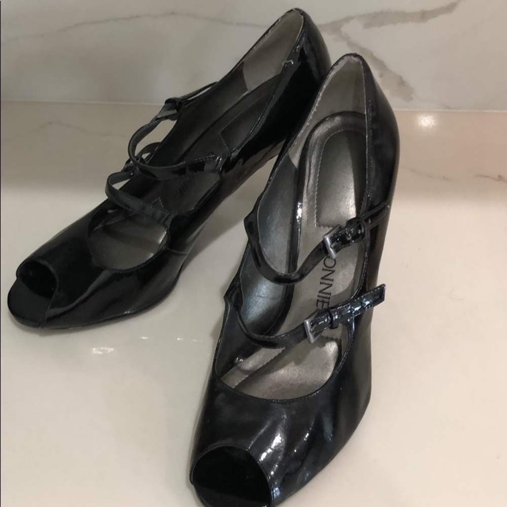CONNIE LORRAINE 4” Black Patent Leather pumps